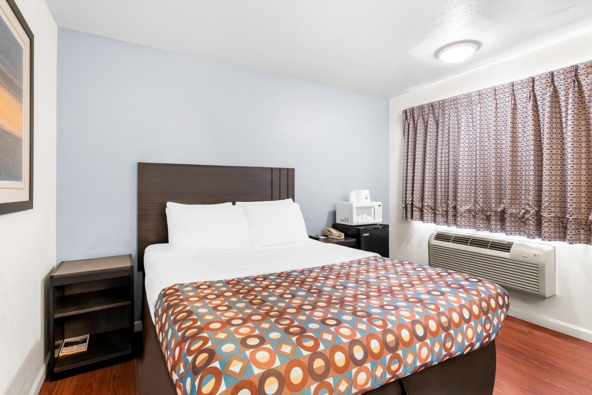 Americas Best Value Inn Stillwater Exterior photo