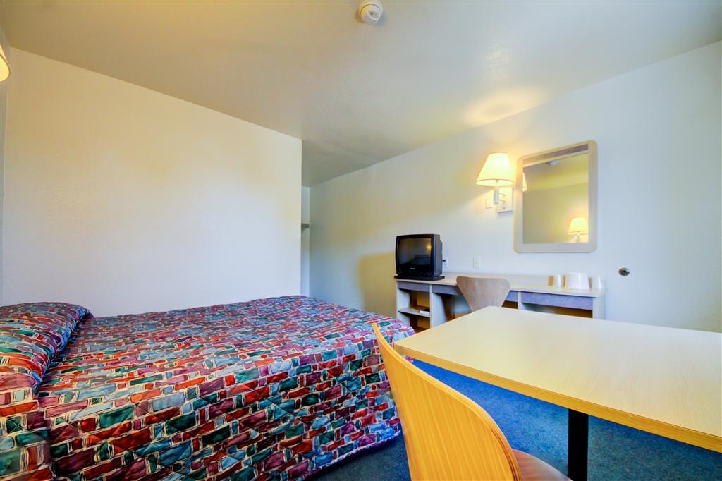 Americas Best Value Inn Stillwater Room photo