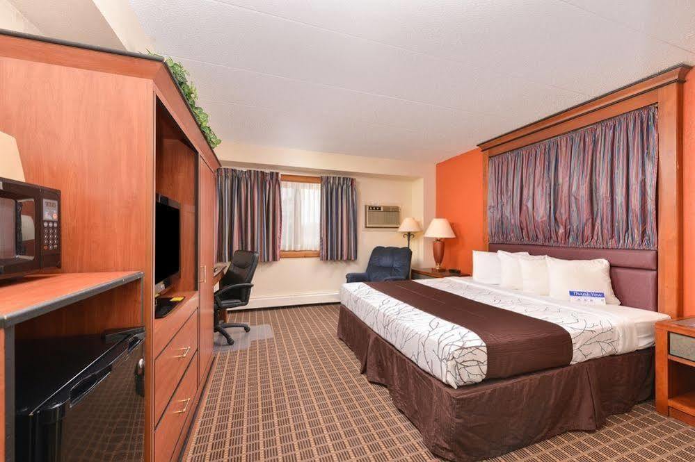 Americas Best Value Inn Stillwater Exterior photo
